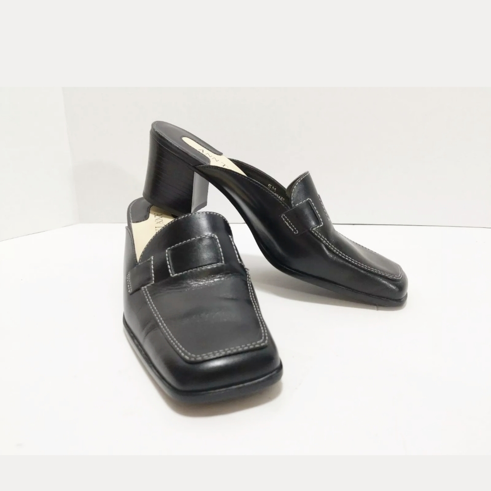 Ann Taylor Women's Sz 5M Square Toe Leather Mules